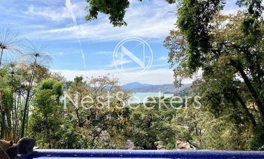 Preciosa casa, con super vista al lago, tu hogar ideal.