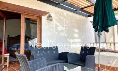 Preciosa casa, con super vista al lago, tu hogar ideal.