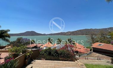 CASA EN CONDOMINIO, VISTA Y ACCESO AL LAGO