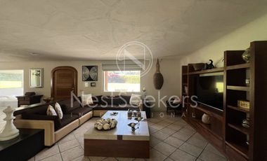 CASA EN RENTA, CERCA DEL CENTRO DE AVÁNDARO.
