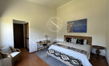 CASA EN RENTA, CERCA DEL CENTRO DE AVÁNDARO.
