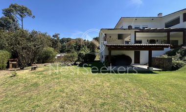 CASA EN RENTA, CERCA DEL CENTRO DE AVÁNDARO.