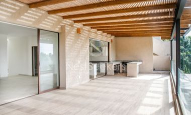 CASA NUEVA  EN EL CENTRO DE VALLE, CON AGRADABLE VISTA AL PUEBLO