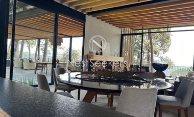 MARAVILLOSA RESIDENCIA EN VENTA EN AVANDARO