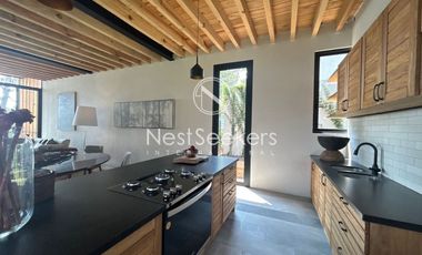 MARAVILLOSA RESIDENCIA EN VENTA EN AVANDARO