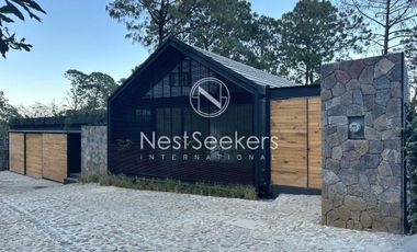 MARAVILLOSA RESIDENCIA EN VENTA EN AVANDARO