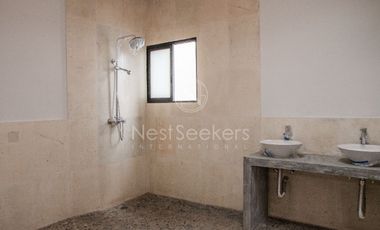 CASA EN VENTA EN AVANDARO