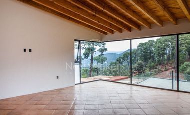 CASA EN VENTA EN AVANDARO