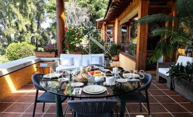 ¡Descubre tu próximo hogar en el encantador pueblo mágico de Valle de Bravo!