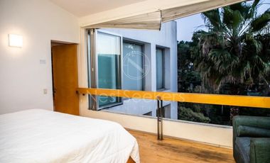 Disfruta de una espectacular vista al bosque y al lago, en tu casa.