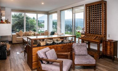 Disfruta de una espectacular vista al bosque y al lago, en tu casa.