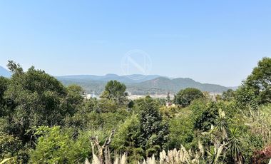 Disfruta de una espectacular vista al bosque y al lago, en tu casa.
