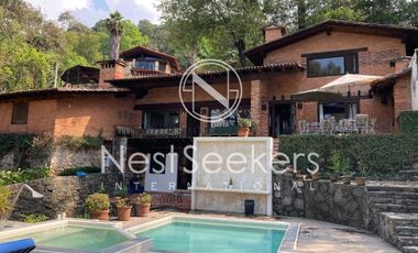 Casa en venta con Vista al lago en Avandaro