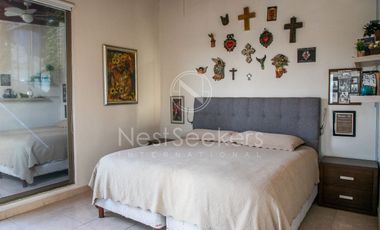 CASA EN VENTA CON VISTA AL LAGO