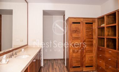 CASA CON VISTA AL LAGO EN AVÁNDARO