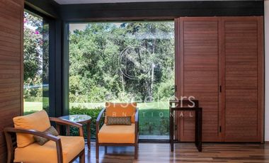 CASA CON VISTA AL LAGO EN AVÁNDARO