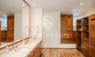 CASA CON VISTA AL LAGO EN AVÁNDARO