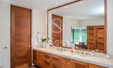 CASA CON VISTA AL LAGO EN AVÁNDARO