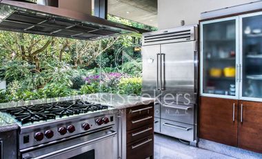 CASA CON VISTA AL LAGO EN AVÁNDARO