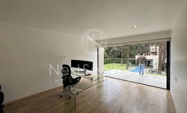 CASA DENTRO DE CLUB  DE GOLF, AVÁNDARO
