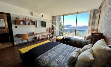 Casa en venta con vista al lago