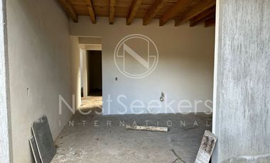 CASA NUEVA EN VENTA A UNOS MINUTOS DE AVANDARO