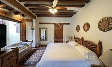 CASA CON VISTA AL LAGO EN COPORITO