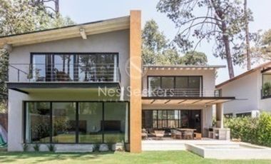 Casa Moderna venta  en Avandaro