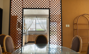 CASA EN VENTA CON CINCO HABITACIONES EN TEAPA