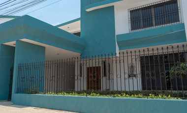 CASA EN VENTA CON CINCO HABITACIONES EN TEAPA