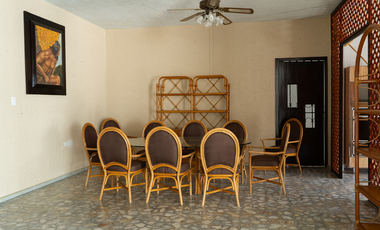 CASA EN VENTA CON CINCO HABITACIONES EN TEAPA