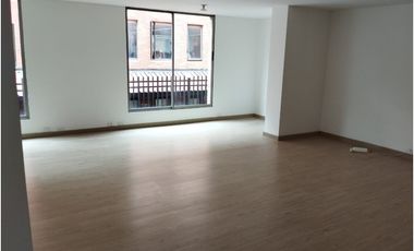 SE VENDE O ARRIENDA  OFICINA CALLE 94