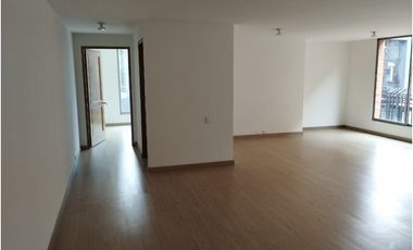 SE VENDE O ARRIENDA  OFICINA CALLE 94