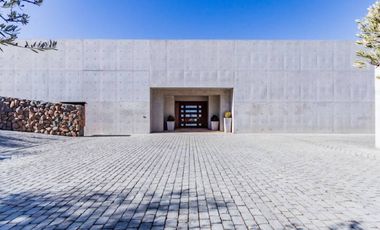 EXCLUSIVA CASA EN  VENTA / CAMINO EL CONDOR/ VITACURA