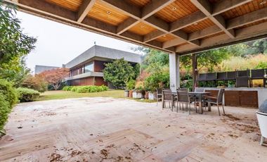 EXCLUSIVA CASA EN  VENTA / CAMINO EL CONDOR/ VITACURA