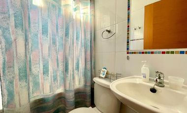 CASA MEDITERRÁNEA 4 DORM + ESCRITORIO + SERVICIO LOS BOSQUES