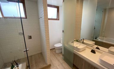 VENTA ESPECTACULAR CASA PIEDRA ROJA NO PERIMETRAL 5DORMITORI