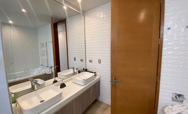 VENTA ESPECTACULAR CASA PIEDRA ROJA NO PERIMETRAL 5DORMITORI