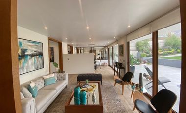 VENTA ESPECTACULAR CASA PIEDRA ROJA NO PERIMETRAL 5DORMITORI