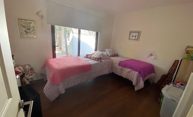 CASA 4 DORM 2 EN SUITE + PISCINA Y QUINCHO PIEDRA ROJA