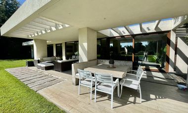 CLUB DE GOLF BRISAS DE CHICUREO A ORILLA DE CANCHA