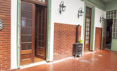 PH 5 dormitorios luminoso con Parrilla  - Sin Expensas - Parque Patricios