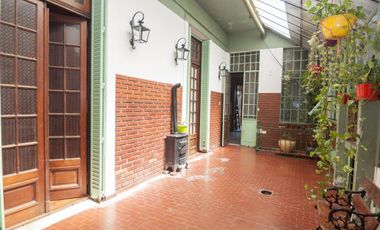 PH 5 dormitorios luminoso con Parrilla  - Sin Expensas - Parque Patricios