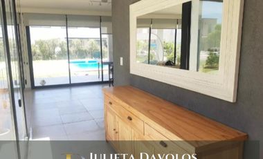 Casa en  Venta/Alquiler 6 Ambientes Puertos del lago Barrio vistas-Escobar-Maschwitz