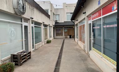 Local en venta en Tierra de Sueños 2