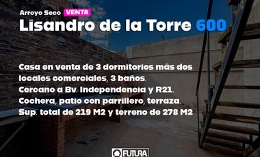 Casa en  Arroyo Seco con local comercial