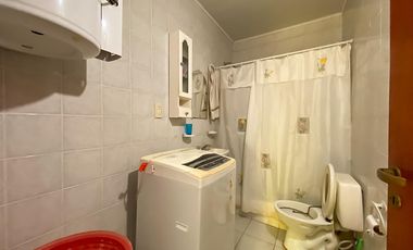 Casa en  Arroyo Seco con local comercial