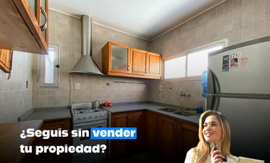 Casa en  Arroyo Seco con local comercial