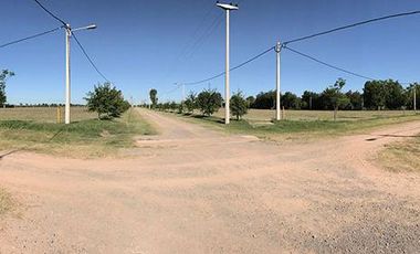 Terreno -  Futbol -  Tenis - Plaza - Gas natural