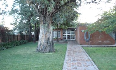 Venta APTO CREDITO Casa Duplex Dormi en Barrio Cerrado El Tejar